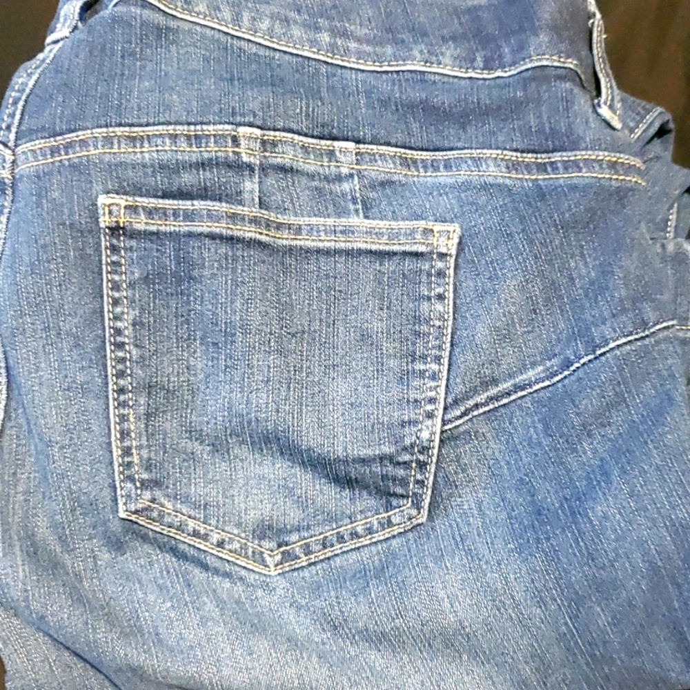 Torrid BOMBSHELL Flare jeans Size 16 Tall